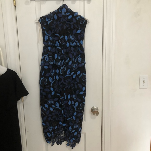 Elliatt Times Floral Strapless Dress Blue - Picture 6 of 10